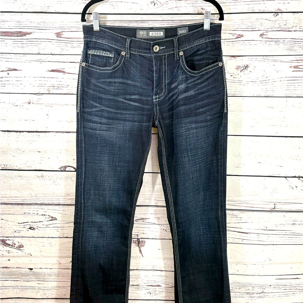 BKE Denim Men’s Aiden Bootleg Boot Cut Stretch Jean in Size 30XL